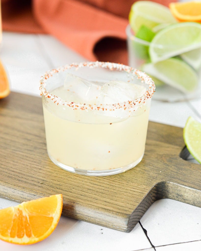 Best Margarita Recipes - 3 ingredient skinny margarita