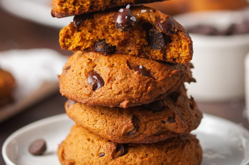 Vegan Pumpkin Chocolate Chip Cookies