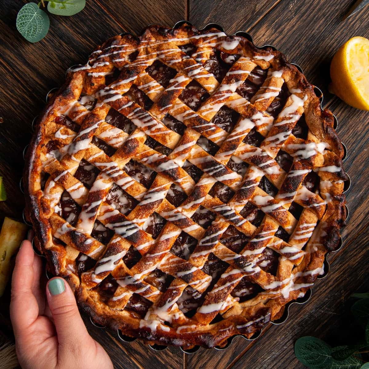 Overhead view of a whole Drunken Apple Pie