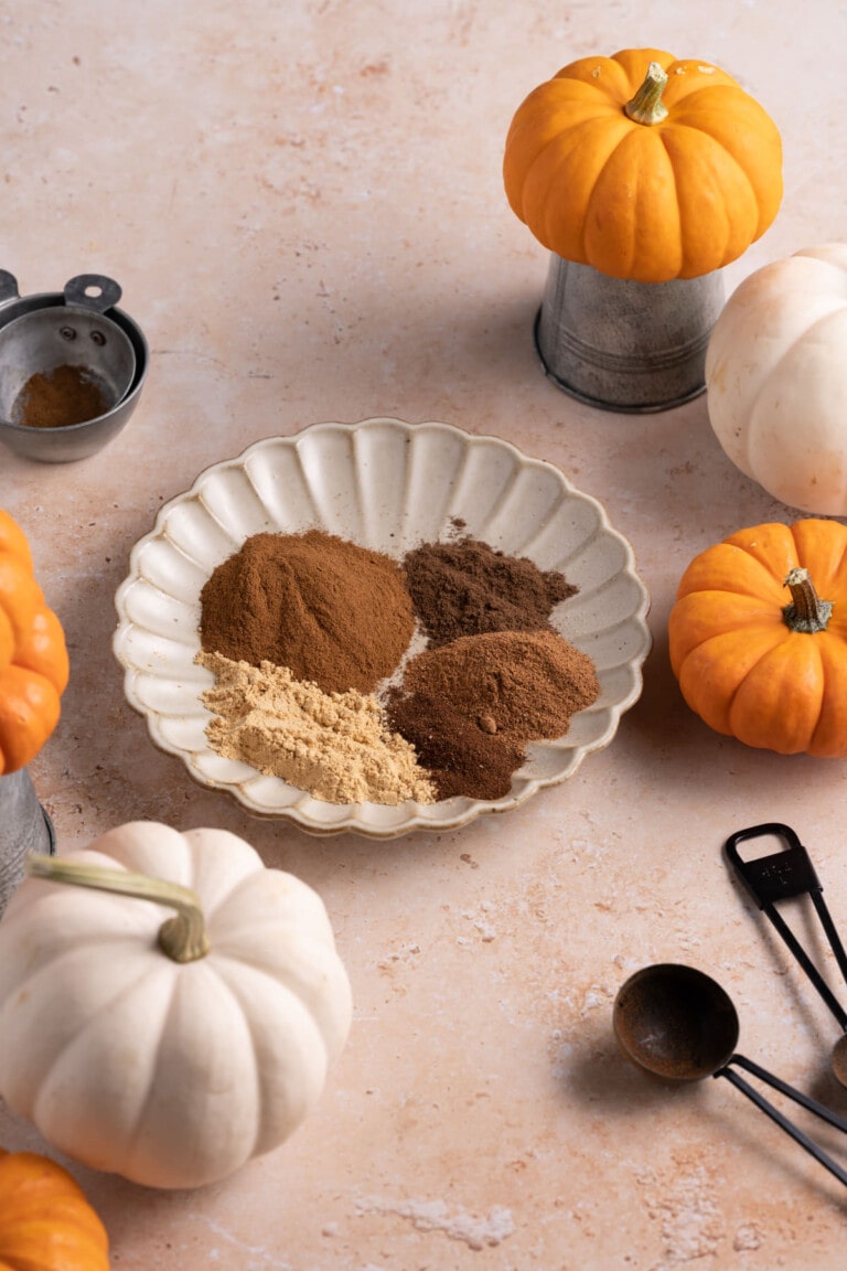 All the ingredients of Pumpkin Pie Spice in a dish