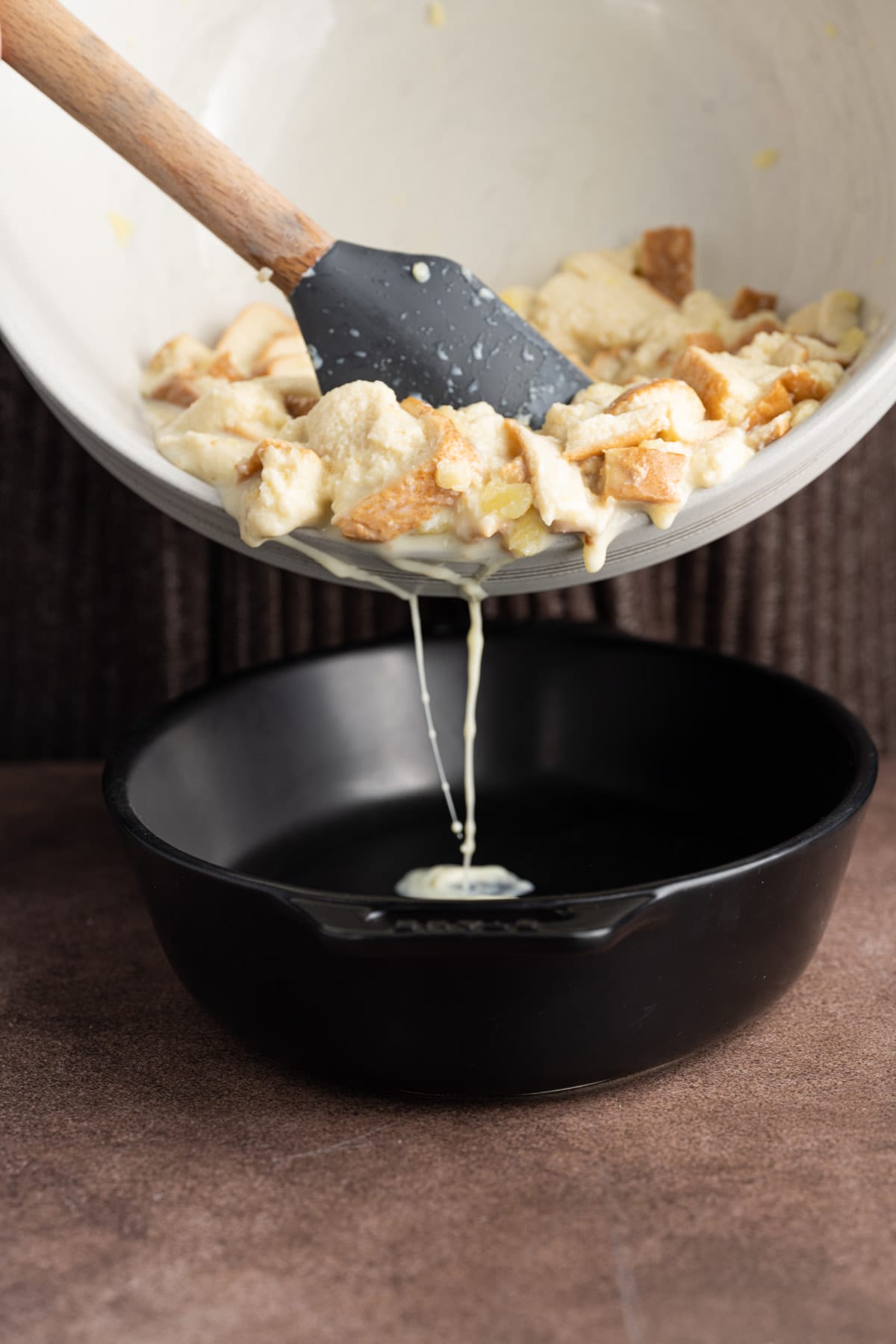 Easy Bread Pudding With Caramel Sauce Marley S Menu