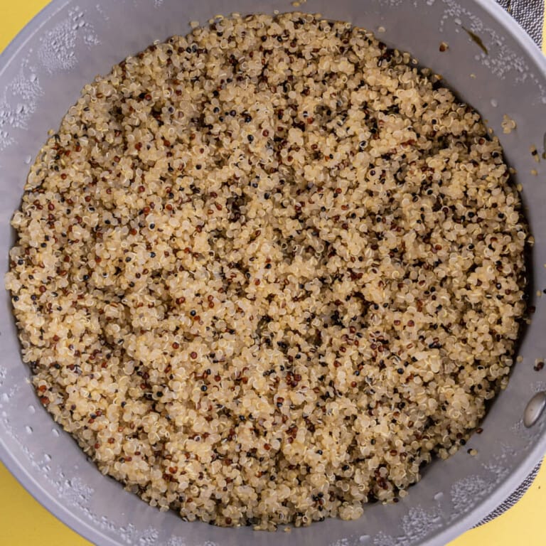 Fluffy quinoa cooked in vegetable broth