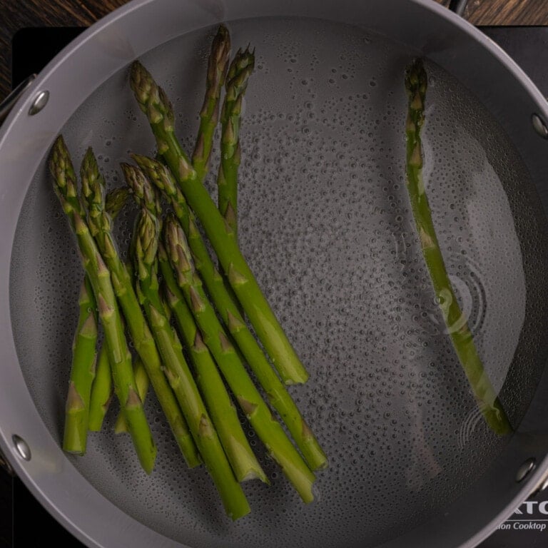 Blanching asparagus so it is tender for a quiche