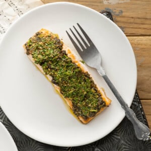 20-Minute Chimichurri Salmon