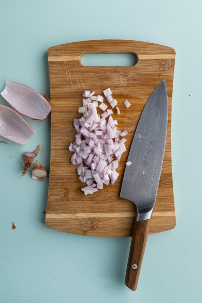 Dicing shallots for a salad