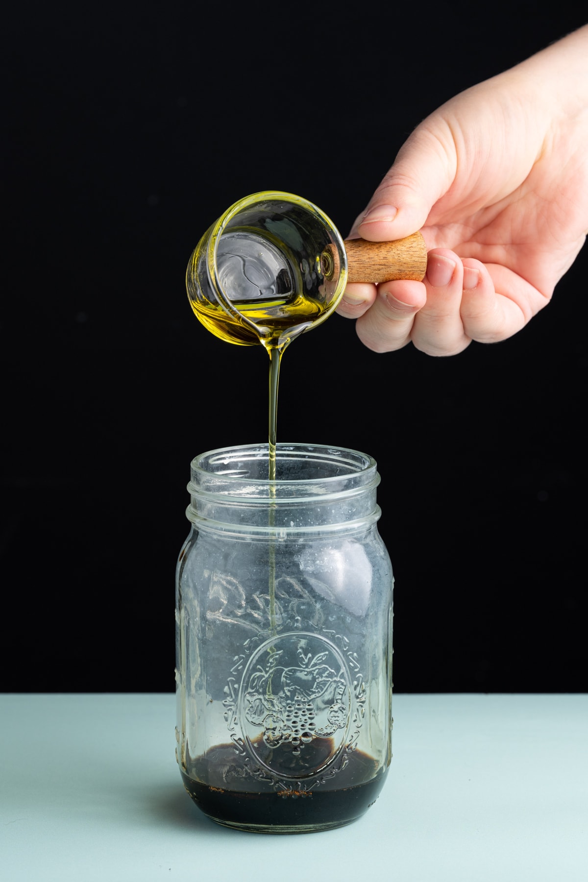 Emulsifying oil and vinegar together