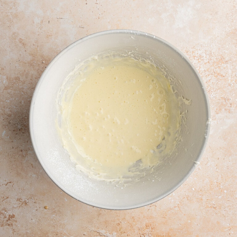Cream cheese layer for banana bread