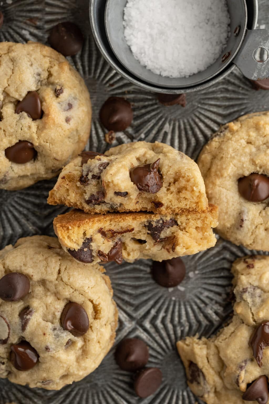 Chewy Eggless Chocolate Chip Cookies — Marley's Menu