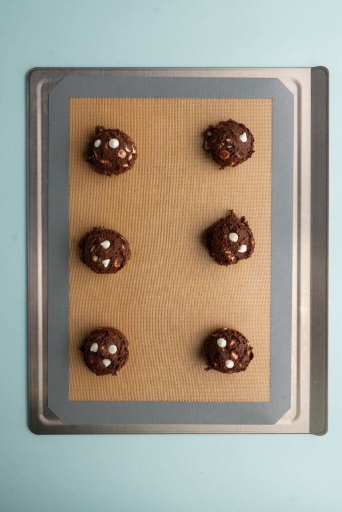 Chocolate cookie dough ready for the oven