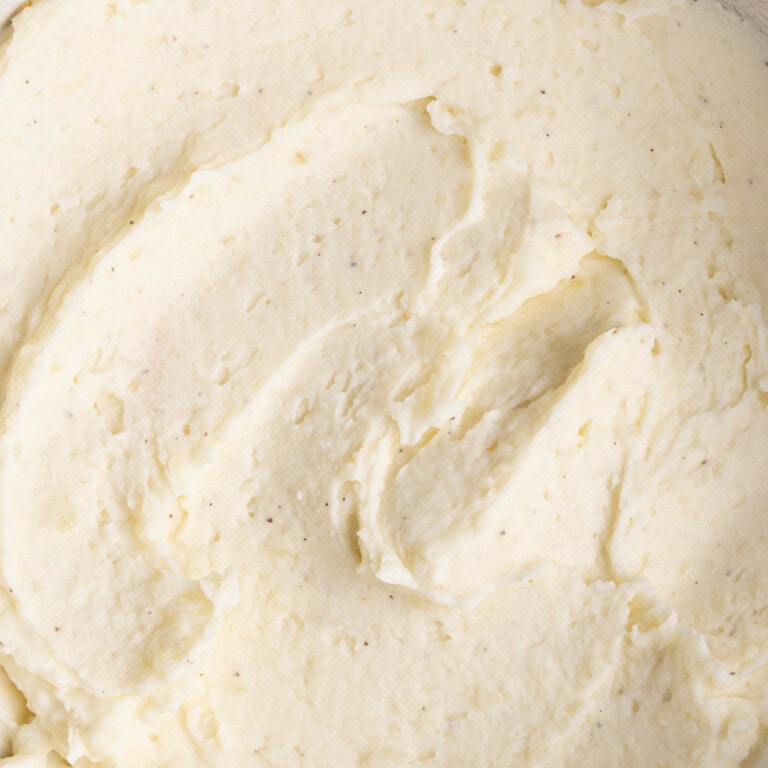 Whipped Mashed Potatoes with Cream Cheese