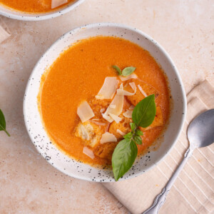 Roasted Garlic Tomato Soup with Croutons and Basil