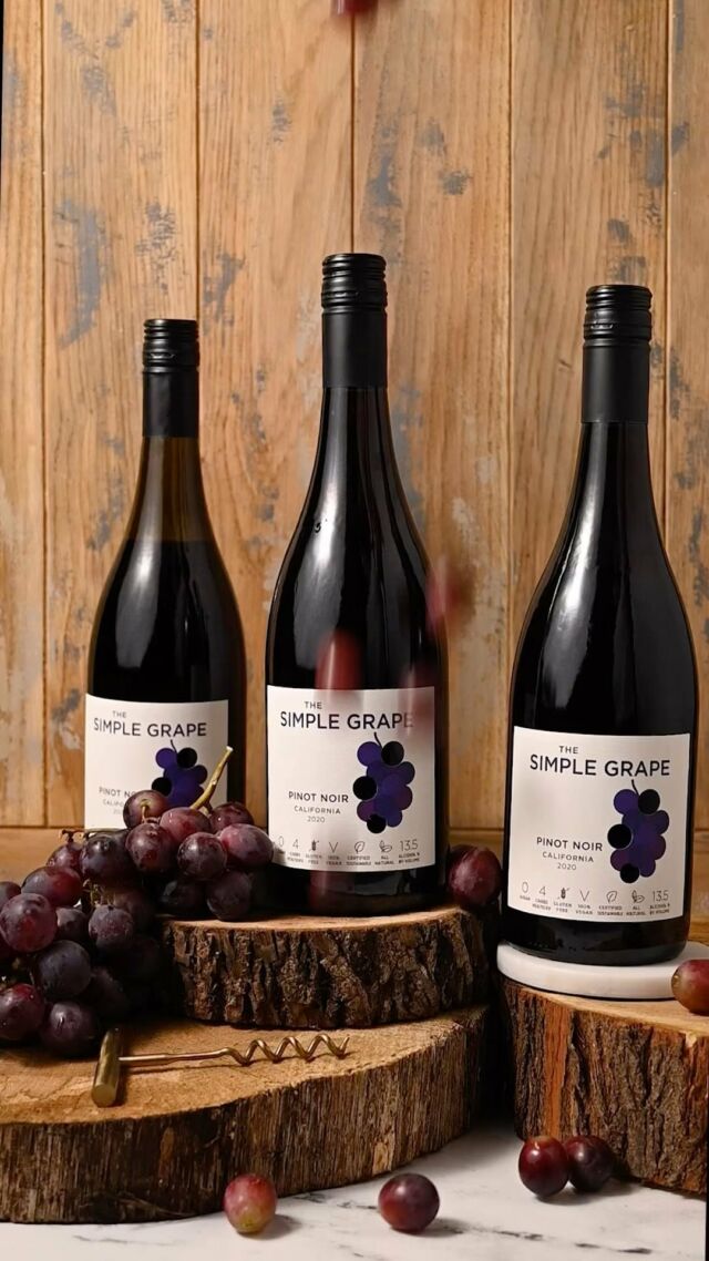 What better way to relax on a Monday evening than with sustainable, better-for-you wine? The Simple Grape Wine is sustainably produced in California, contains zero sugar, and is naturally low carb, gluten free and vegan. Plus, it has normal alcohol levels and does not compromise on flavor for a wine that is great for both your tastebuds and the planet!
#sponsored #thesimplegrapewine #simplegrapewine
