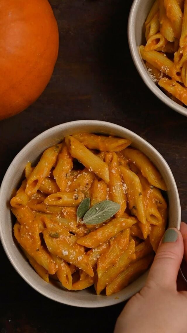 This Pasta with Pumpkin Sauce is quick and easy to make, easy to clean up, and will feed the whole family! It’s hearty, flavorful, and cozy.

One-Pot Pasta with Pumpkin Sauce
🎃16 ounces short pasta (like penne, ziti, rigatoni, or farfalle)
🎃 2 tablespoons olive oil
🎃 4 cups vegetable broth (or chicken broth)
🎃 15 ounces pumpkin puree (1 can)
🎃 ¼ teaspoon salt
🎃 ⅛ teaspoon black pepper
🎃 ¼ teaspoon nutmeg
🎃 2 tablespoons unsalted butter
🎃 ½ ounce fresh sage
🎃 ⅓ cup grated Parmesan cheese
🎃 ½ cup milk (dairy on unsweetened plant-based)

Method
🎃 Add the pasta, vegetable broth, pumpkin puree, olive oil, salt, pepper, and nutmeg to a large pot over high heat and stir. Cover and bring to a rolling boil, then turn heat down to medium to simmer.  🎃 Cover and simmer over medium for 13-15 minutes, stirring every 3-5 minutes with a wooden spoon, until pasta is al dente. As you stir, scrape the bottom of the pot to ensure the pasta doesn’t stick.  🎃 Meanwhile, finely chop the sage. Remove the pasta from heat and add the butter, sage, and Parmesan cheese. Stir to coat, allowing the residual heat to melt the butter.  🎃 Slowly add the milk to thin out the sauce, about 1 tablespoon at a time until you achieve your desired consistency. You may not need all ½ cup.  🎃 Serve hot with a little extra grated Parmesan and sage for garnish. Enjoy!
#pumpkinseason #pumpkineverything #pumpkinpasta #onepotpasta #easydinner #fallflavors #falldinner #sage #vegetariandinner